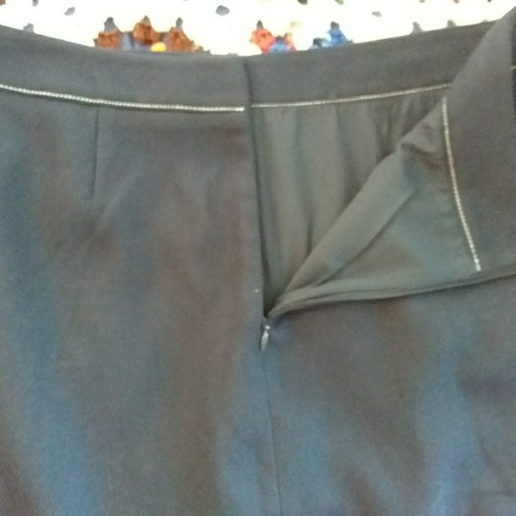 Ann Taylor Women's Navy Blue Skirt NWT - Picture 5 of 8